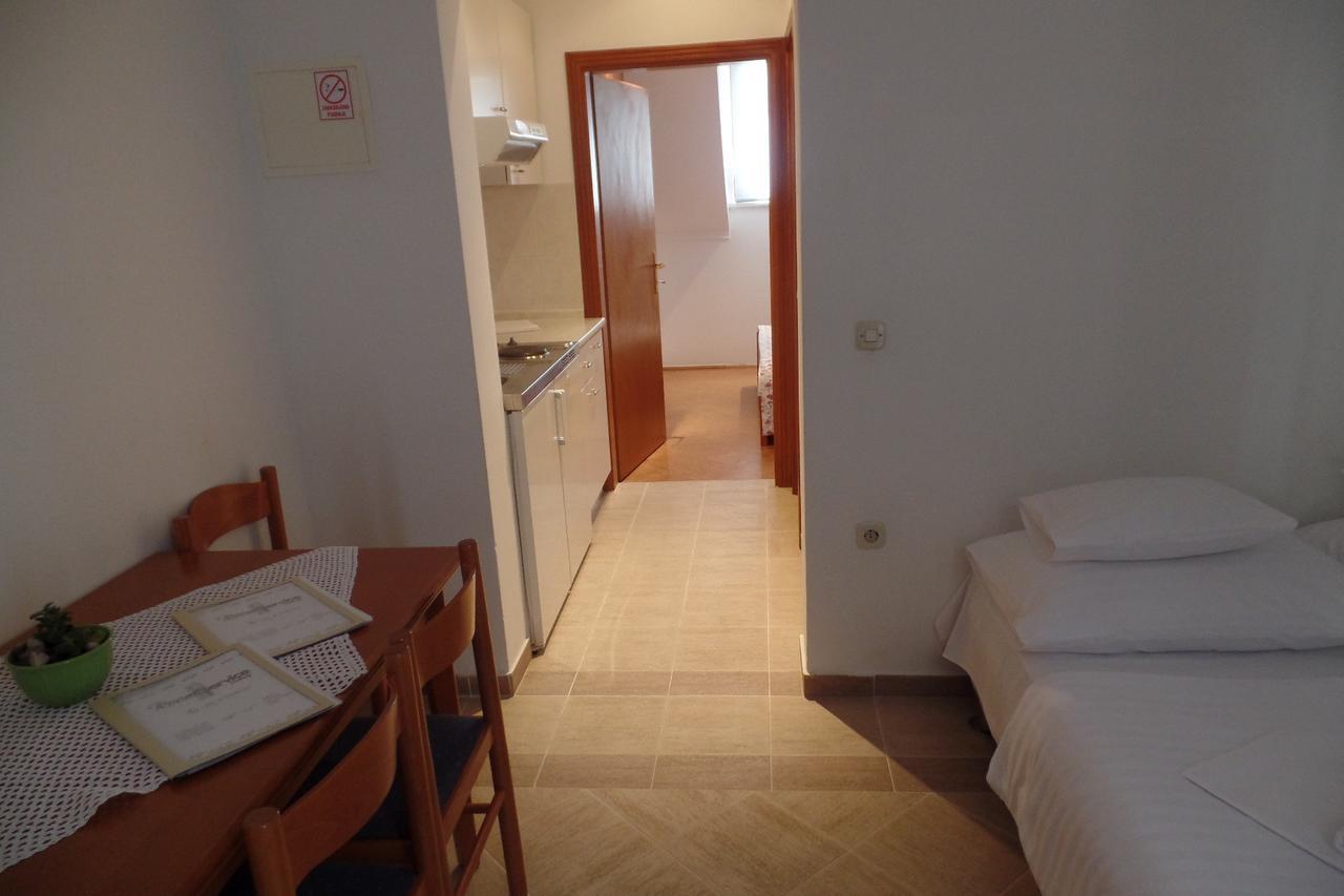 Apartments Mljet Govedari Екстер'єр фото